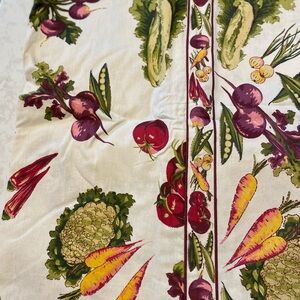 April Cornell Purple Dining Cloth